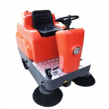 可喷雾吸尘电动驾驶式扫地机小型电动清扫车物业扫地车