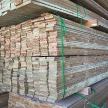 芬兰木户外地板龙骨 防腐芬兰松栈道木板厂家 阳台地板防腐木